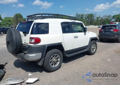 2012 Toyota Fj Cruiser z USA, uszkodzony, nr VIN JTEBU4BF8CK124950